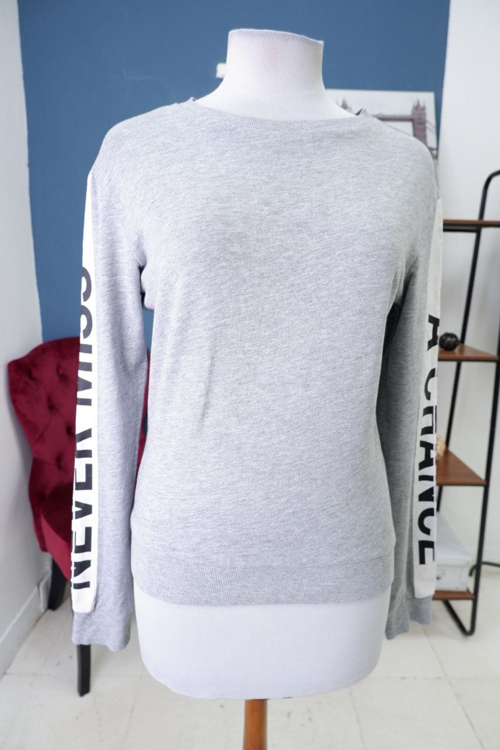 Джемпер H&M повседневный 42 размер