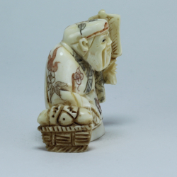 Эксклюзивная нэцкэ Дзюродзин с корзиной и веером