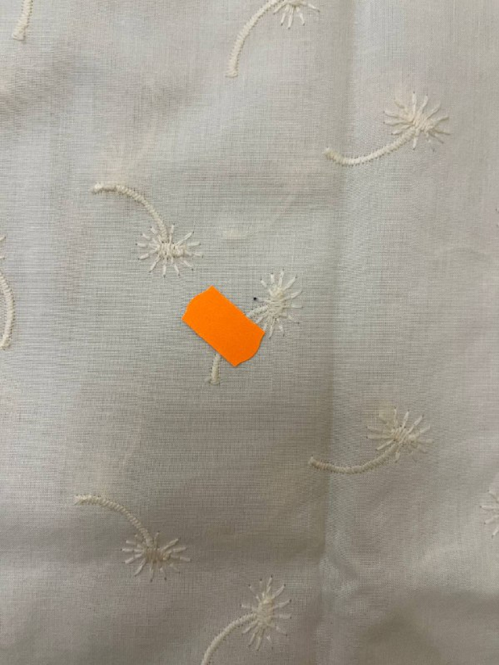 Дефект ткани. Пятно. Топ Air с коротким рукавом из хлопка 100%. Цвет айвори. Размер M. №18