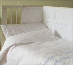 Бампер для детской кроватки 185x45 Bovi Нежность белый Португалия фото