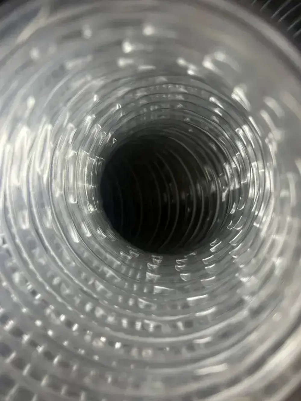 Воздуховод шланг рукав ПВХ 100 мм армированный проволокой шланг 3 м для аспирации стружкоотсоса и вытяжки