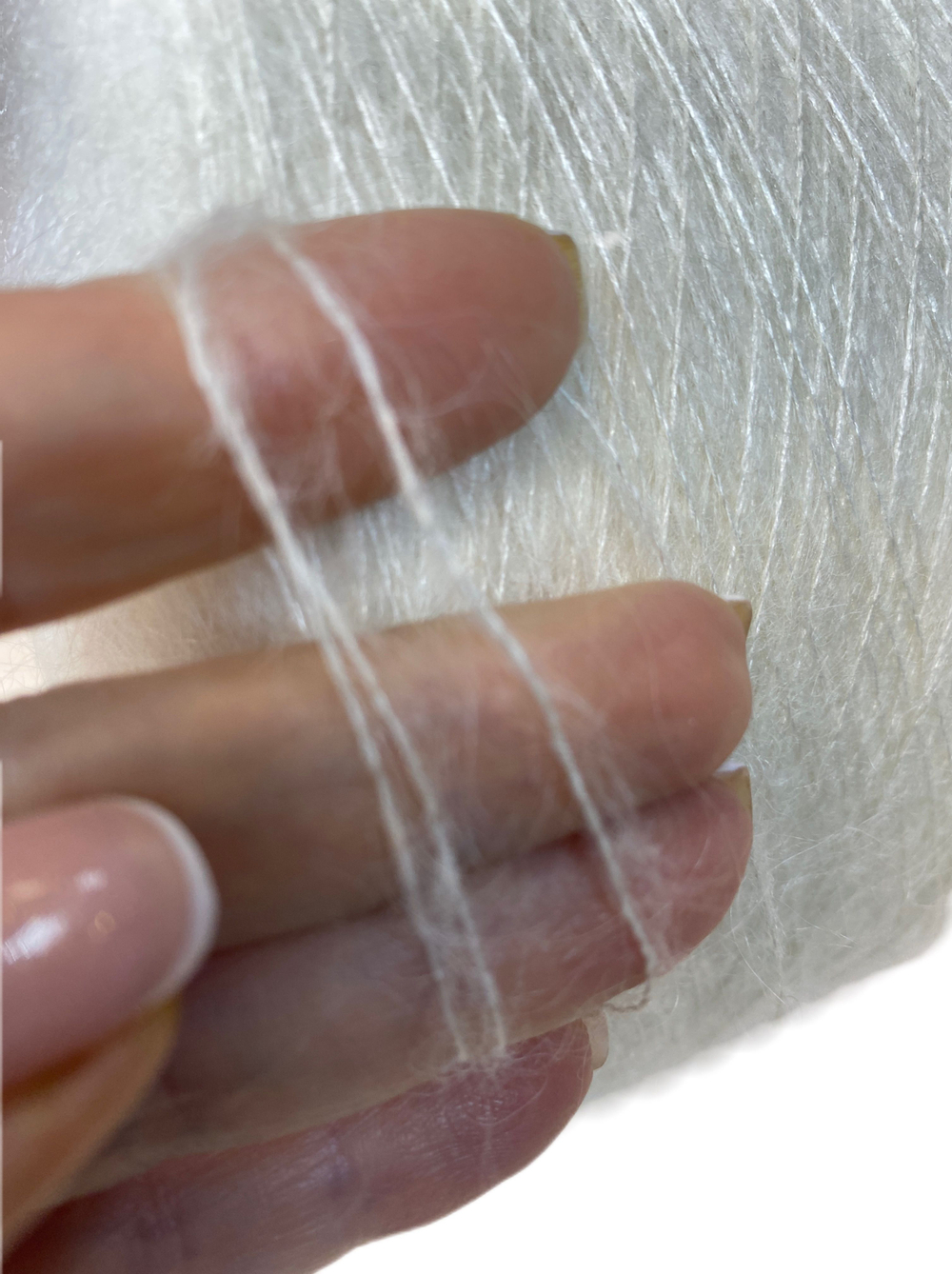 Пряжа на бобине (Италия) 150г 70% мохер 30% шелк 100г-850 м