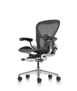 Кресло Herman Miller Aeron Graphite Polished Aluminium, размер A