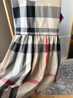 Хлопковое платье Burberry, 128