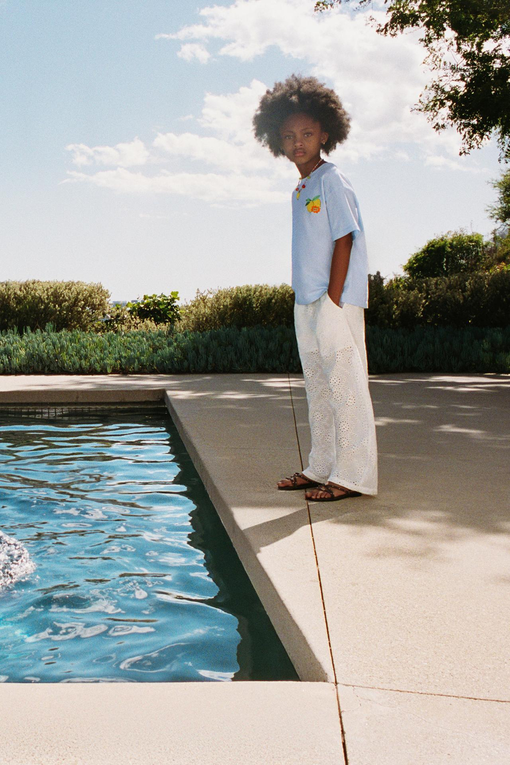 ZARA ФУТБОЛКА С ПРИНТОМ «ЛИМОН», СИНИЙ