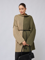 Свитер оверсайз двухцветный