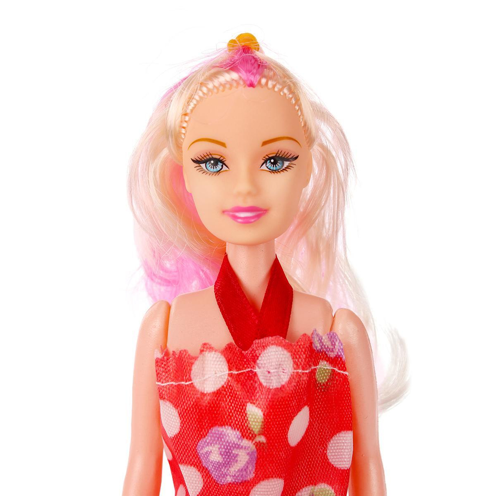 Кукла тип Модель с аксессуарами, пакет 2022-2