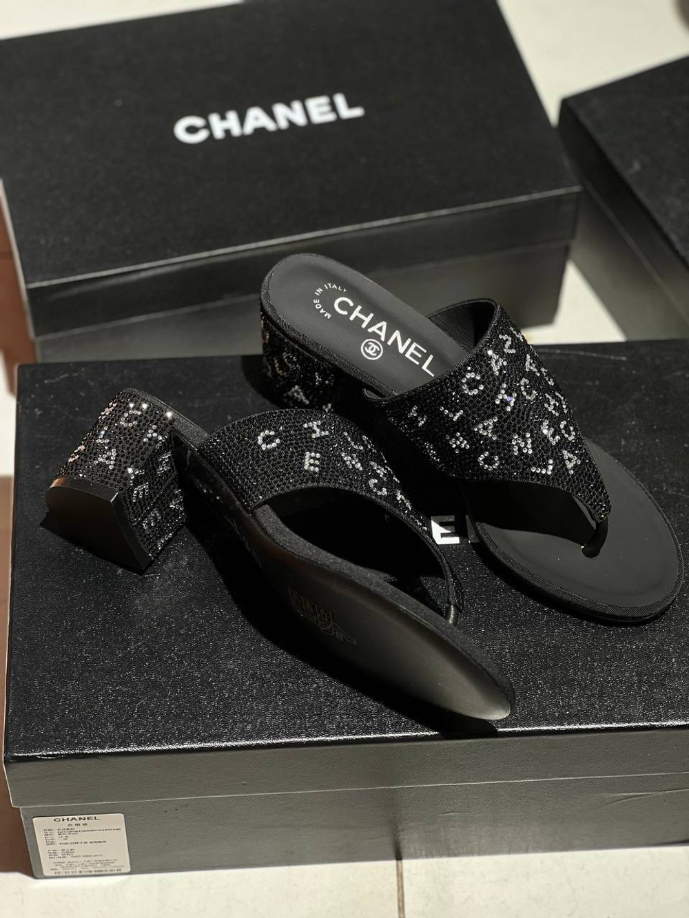 Шлепанцы Chanel