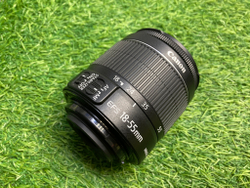 Canon 1100D Kit 18-55mm 3.5-5.6 IS II 8.700 кадров