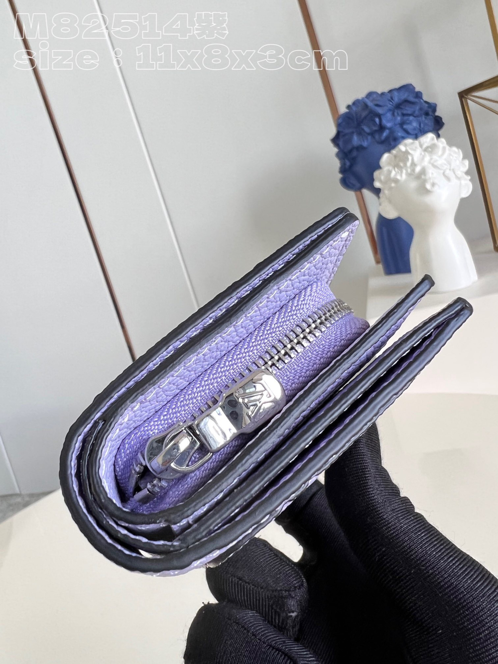 Louis Vuitton Clea Wallet