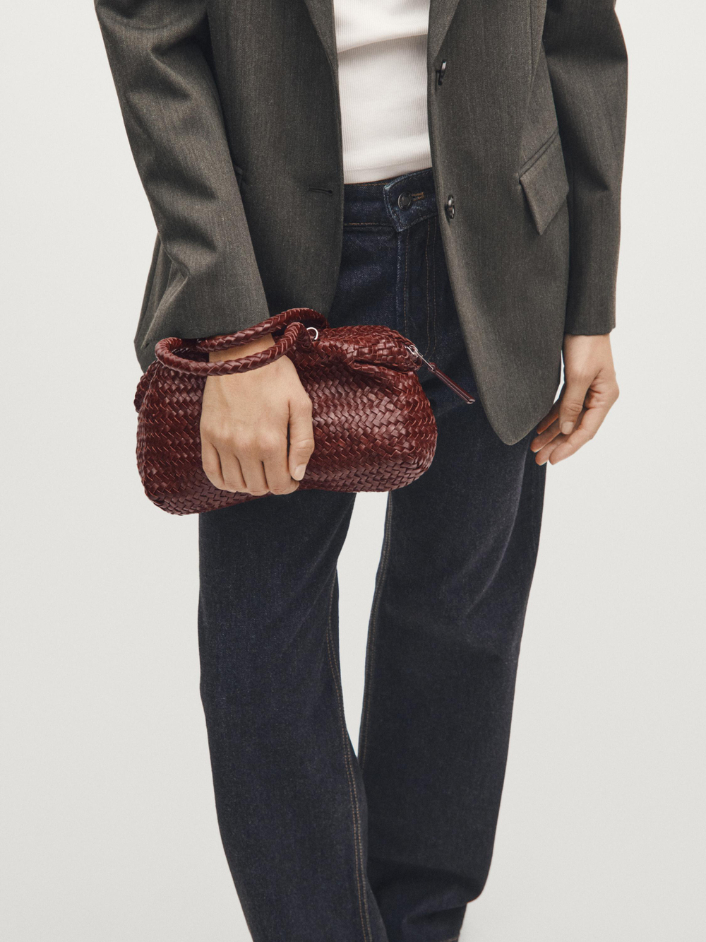 Massimo Dutti Маленькая плетеная сумка из кожи наппа, бургунди