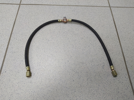 Трубка топливная от клапана к свечам 238-1022840