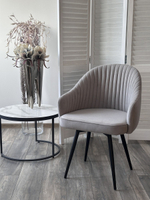 Стул М-City DISAUR Шелл поворотный на 360 градусов, B22 Серый, Велюр, Черный каркас