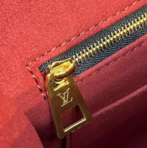 Сумка Louis Vuitton Onthego черный/бежевый