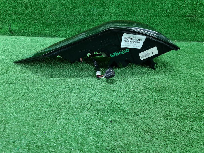 Фонарь левый внешний Nissan Pathfinder 5 R53 21-нв