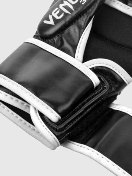 Перчатки ММА Venum Challenger 3.0 Black/White