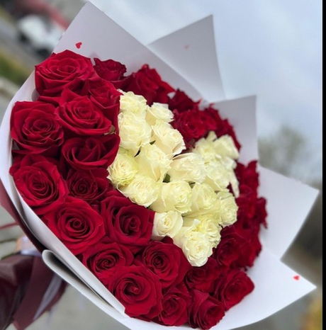 Сердце из роз