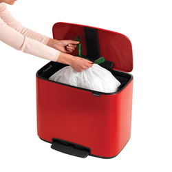 Мусорный бак Bo Pedal Bin 36л Brabantia Пламенно-красный