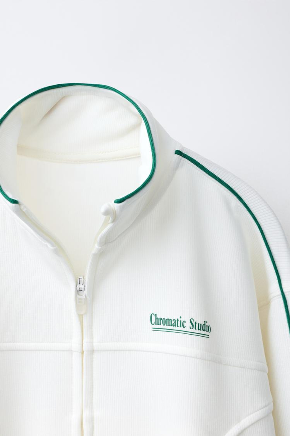 ZARA ТОЛСТОВКА С КОНТРАСТНОЙ ОТДЕЛКОЙ В РУБЧИК И МОЛНИЕЙ, СВЕТЛЫЙ ЭКРЮ