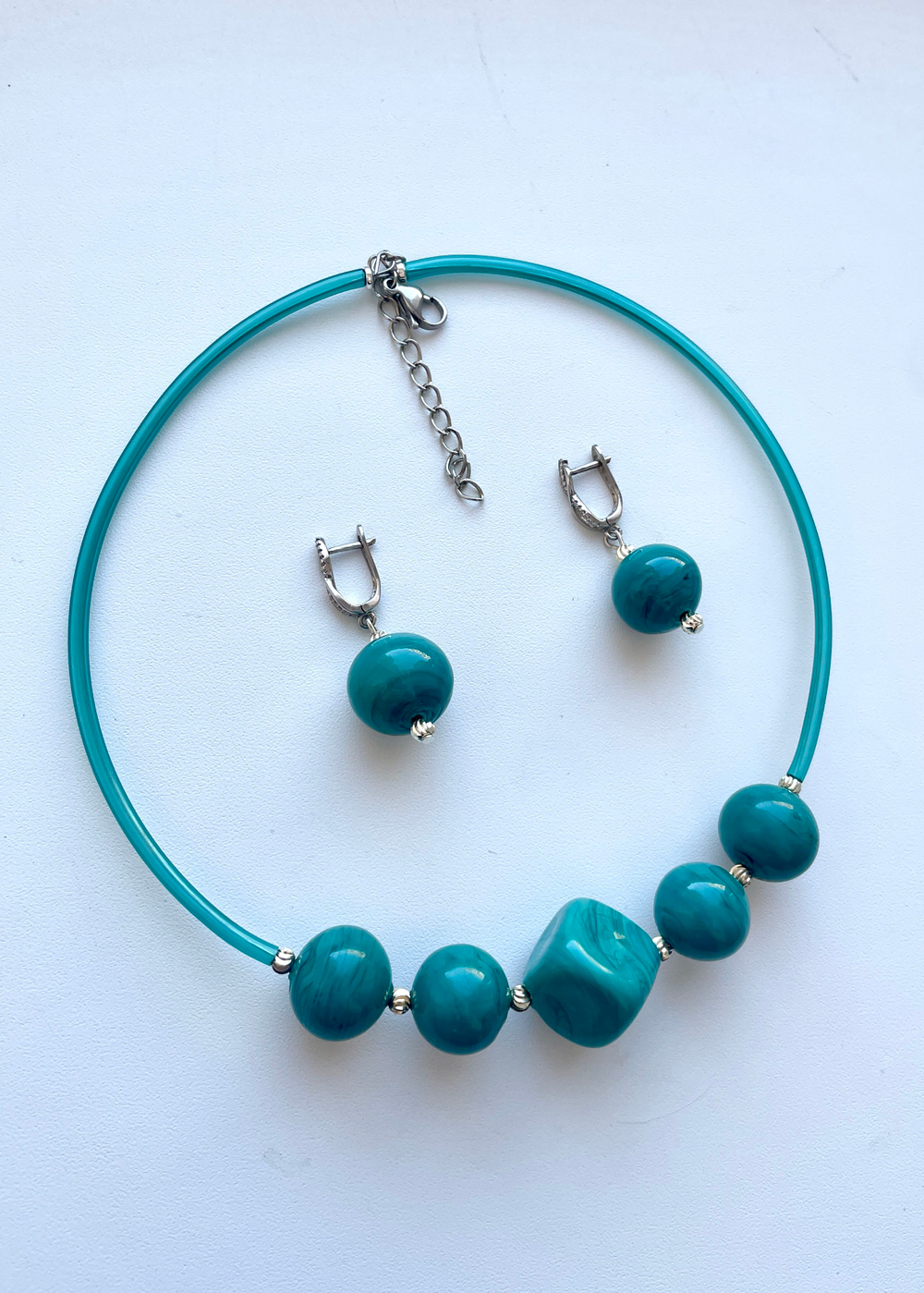 Комплект украшений из муранского стекла: колье, серьги