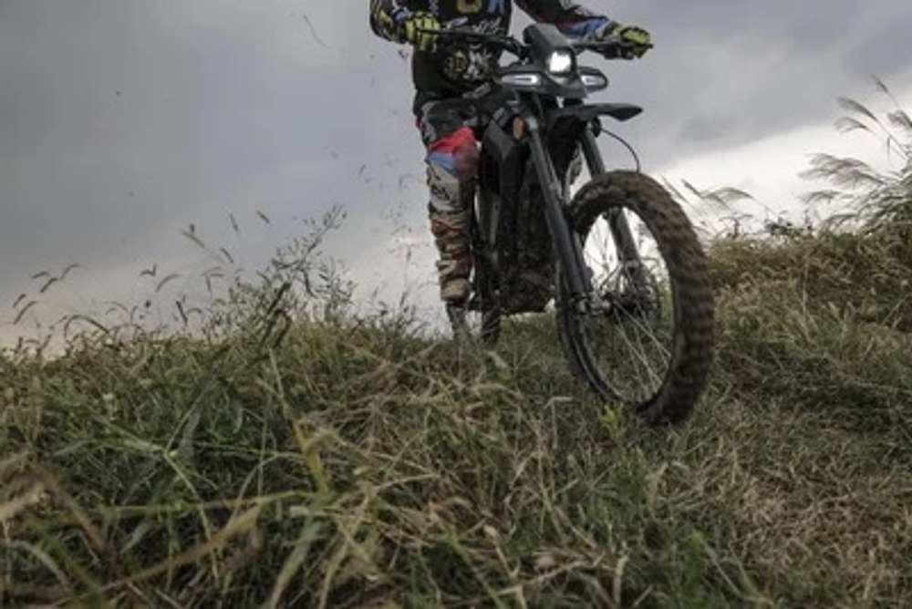 Электромотоцикл SHARMAX Q2 Enduro