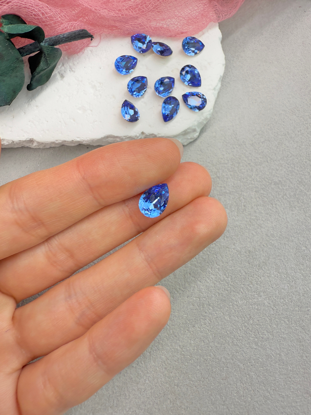 Капля Drop 10*7 мм, Sapphire
