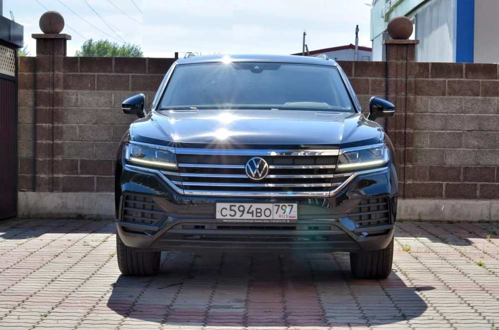 VOLKSWAGEN Touareg 2021