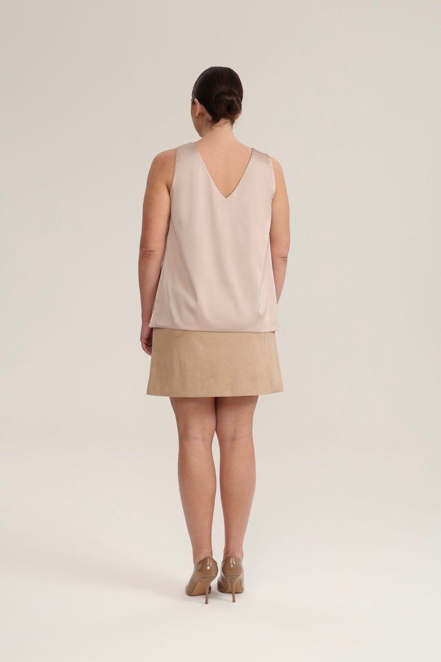 Топ двухслойный на широких бретелях, телесный