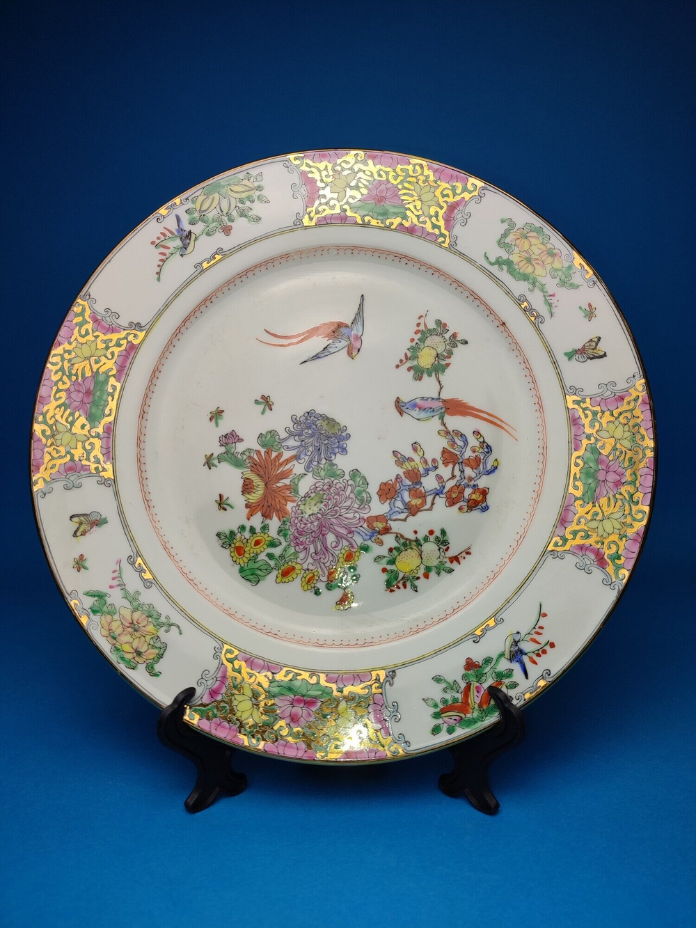 Пара декоративных тарелок в китайском стиле