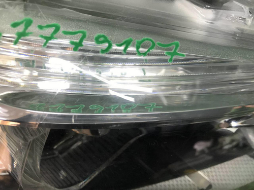 Битая Фара правая BMW 3er F30 (2015-2020) LED