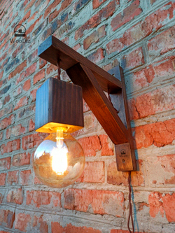 Настенный светильник  из дерева light from