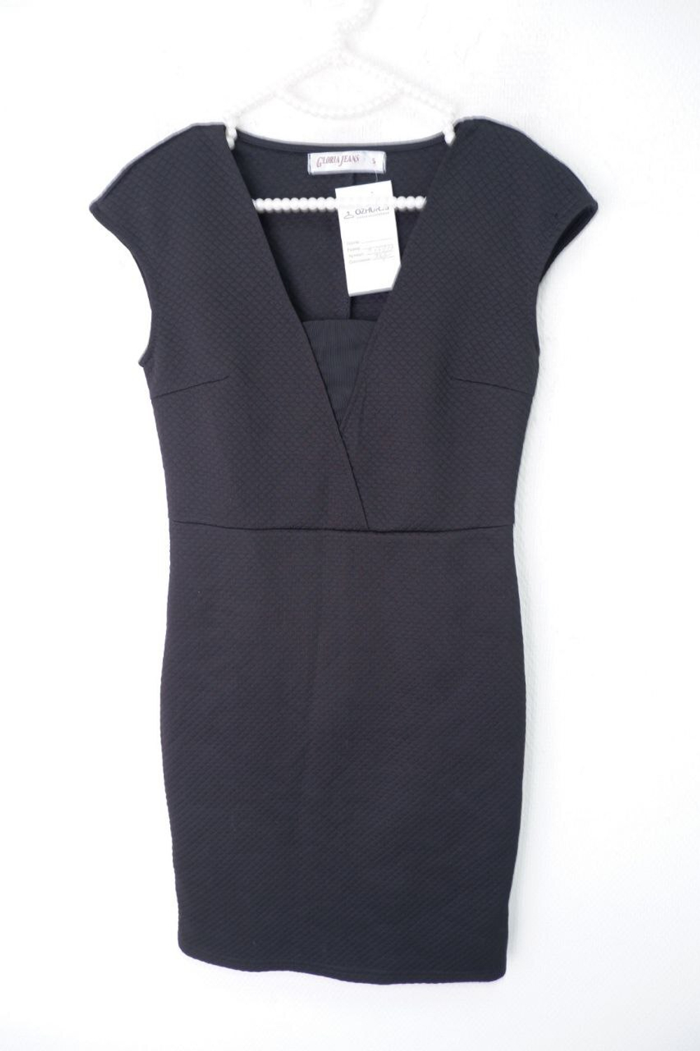 Платье Gloria Jeans лаконичное 44 размер