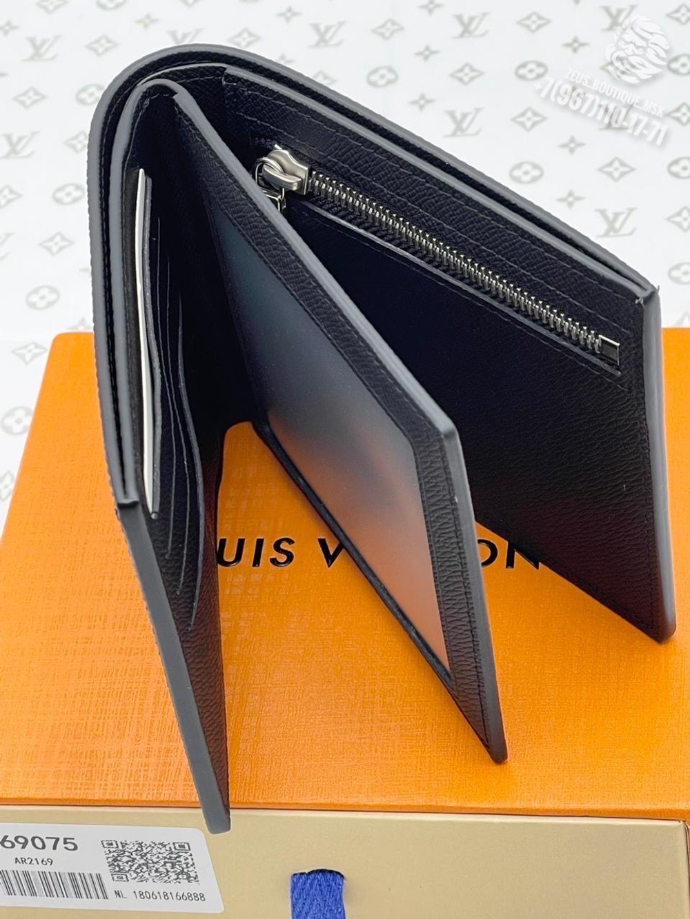 Кошелёк Louis Vuitton Amerigo