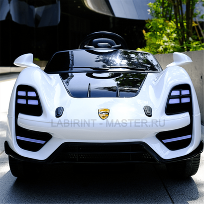 Спортивный электромобиль "MalinaBay 1588", белый