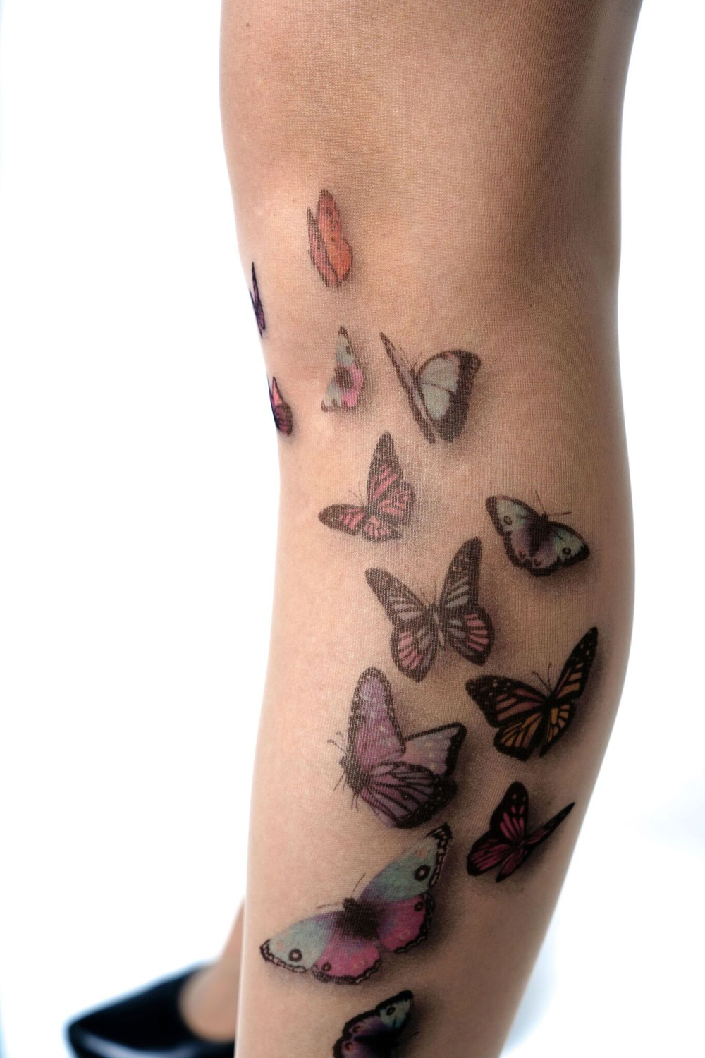 Колготки +size с разноцветными бабочками на левой ножке (Размер: XL-XXL-XXXL) (Цвет: бежевый)