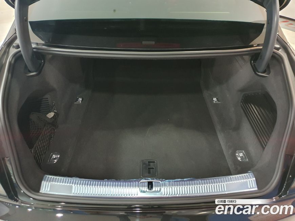 Audi A8 (D5) 55 TFSI Quattro LWB (12.2022)
