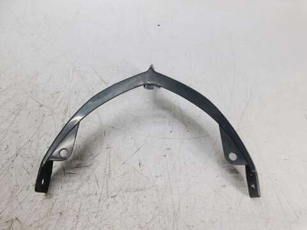 Пластик стоп-сигнала Yamaha FZ1 Fazer RN21J 3C3-2163A-00-00