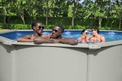 Стальной бассейн Bestway Hydrium Oval Pool 610х360х120 см + песочный ф/насос 5678 л/ч, лестница, тент, подстилка (56369 BW)