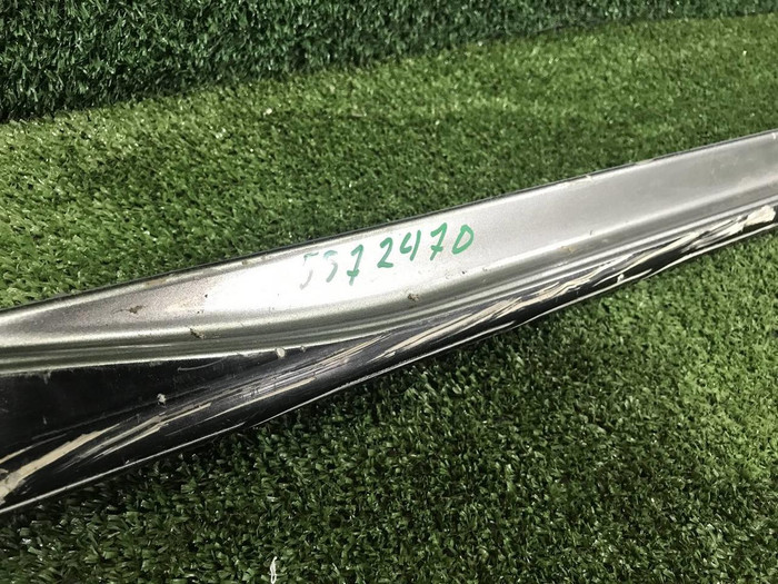 Накладка порога правая Lexus LX 3 (2015-2023)