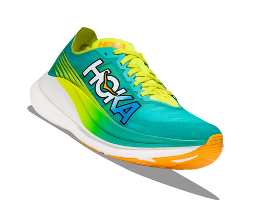 Женские кроссовки