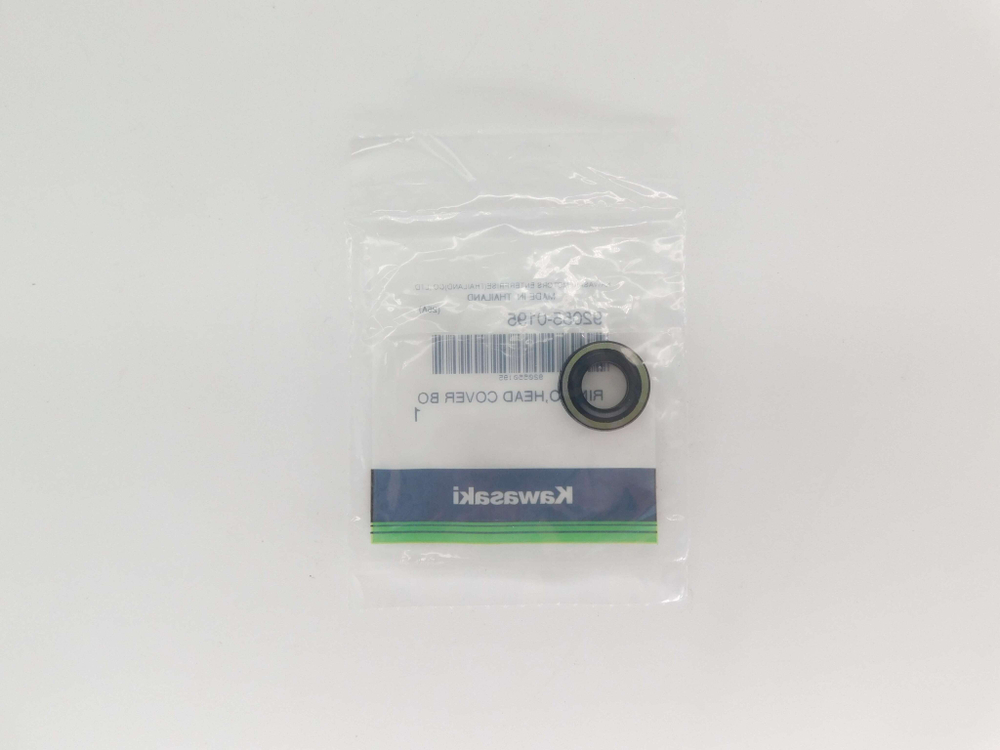 уплотнительная шайба Kawasaki ER-4N ER-6N Ninja 400R ER-6F Versys 650