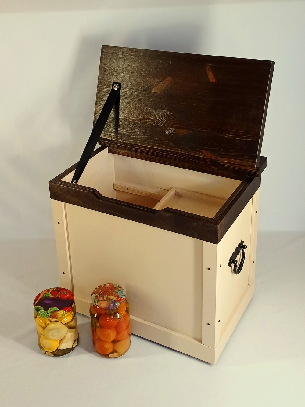 компактный-сундук-сиденье-мини-погреб-для-кухни-светлогоры