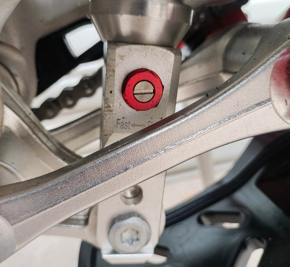 Мотоцикл эндуро Regulmoto Holeshot 300 Red Edition (4 valves) 21/18 ПТС