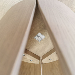 Дизайнерский обеденный стол BLOSSOM latte