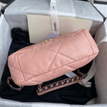 Chanel 19 26 cm