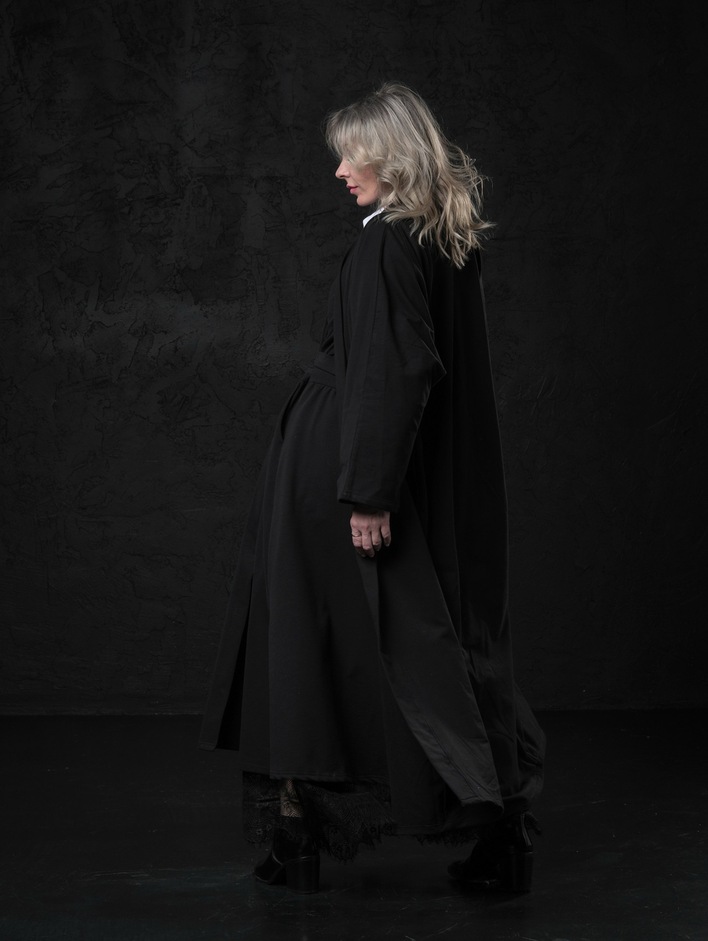 Кафтан /черный  с поясом/ плотный