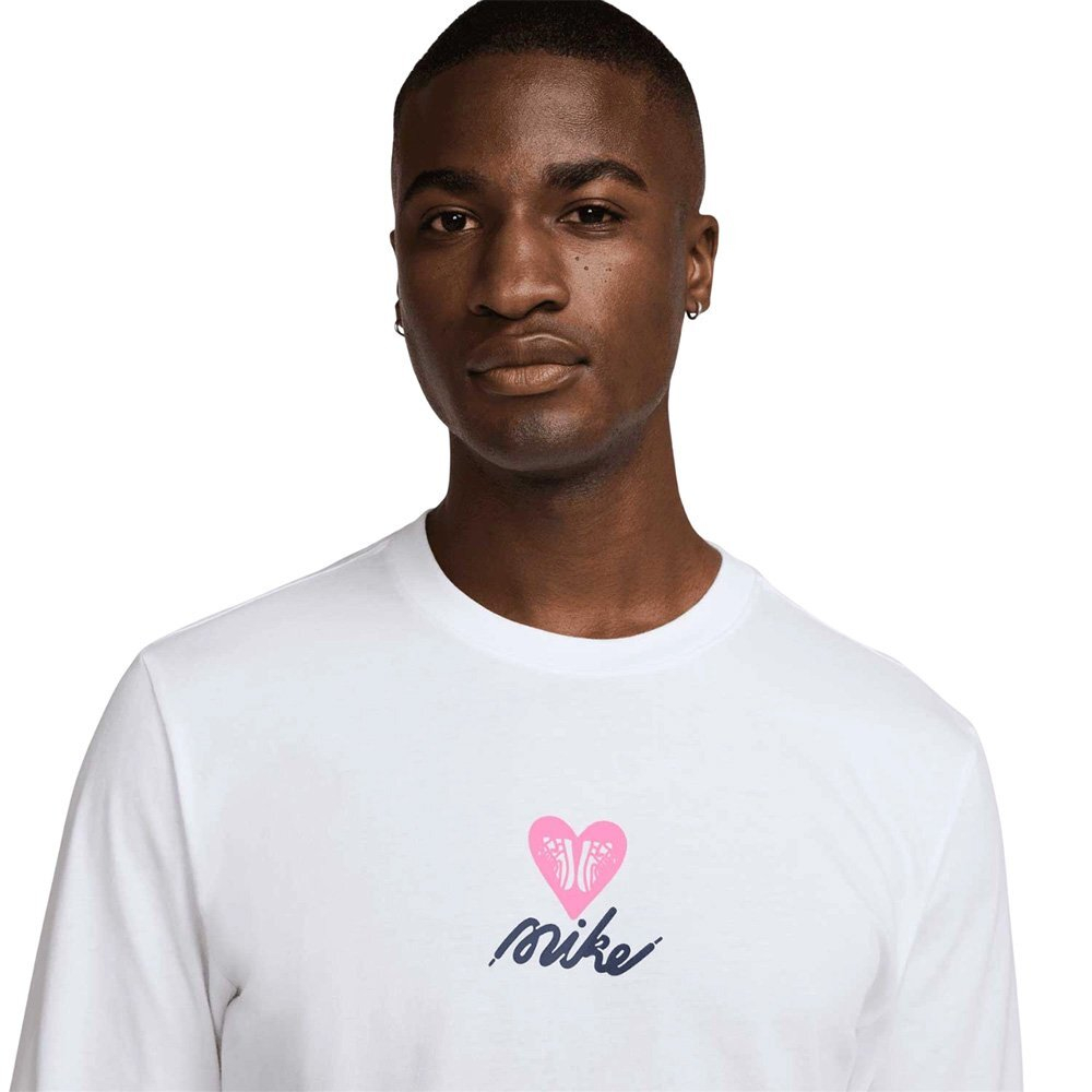 Баскетбольная футболка Nike Sportswear T-shirt White