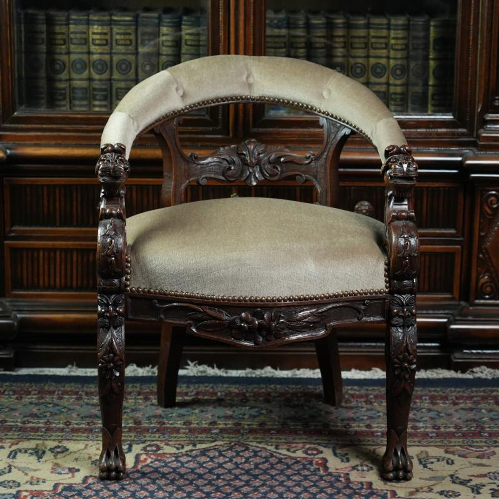 Кресло для кабинета