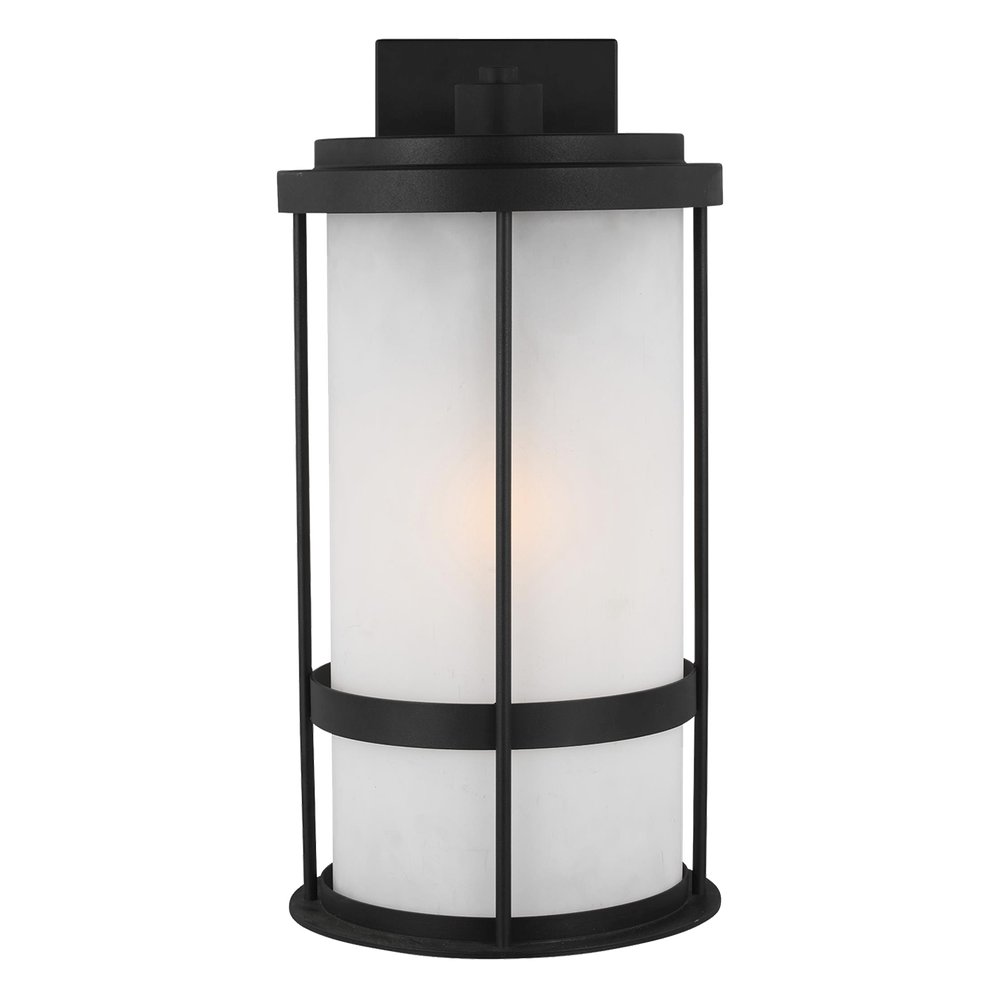 Настенный светильник Visual Comfort Wilburn Large One Light Outdoor Wall Lantern
