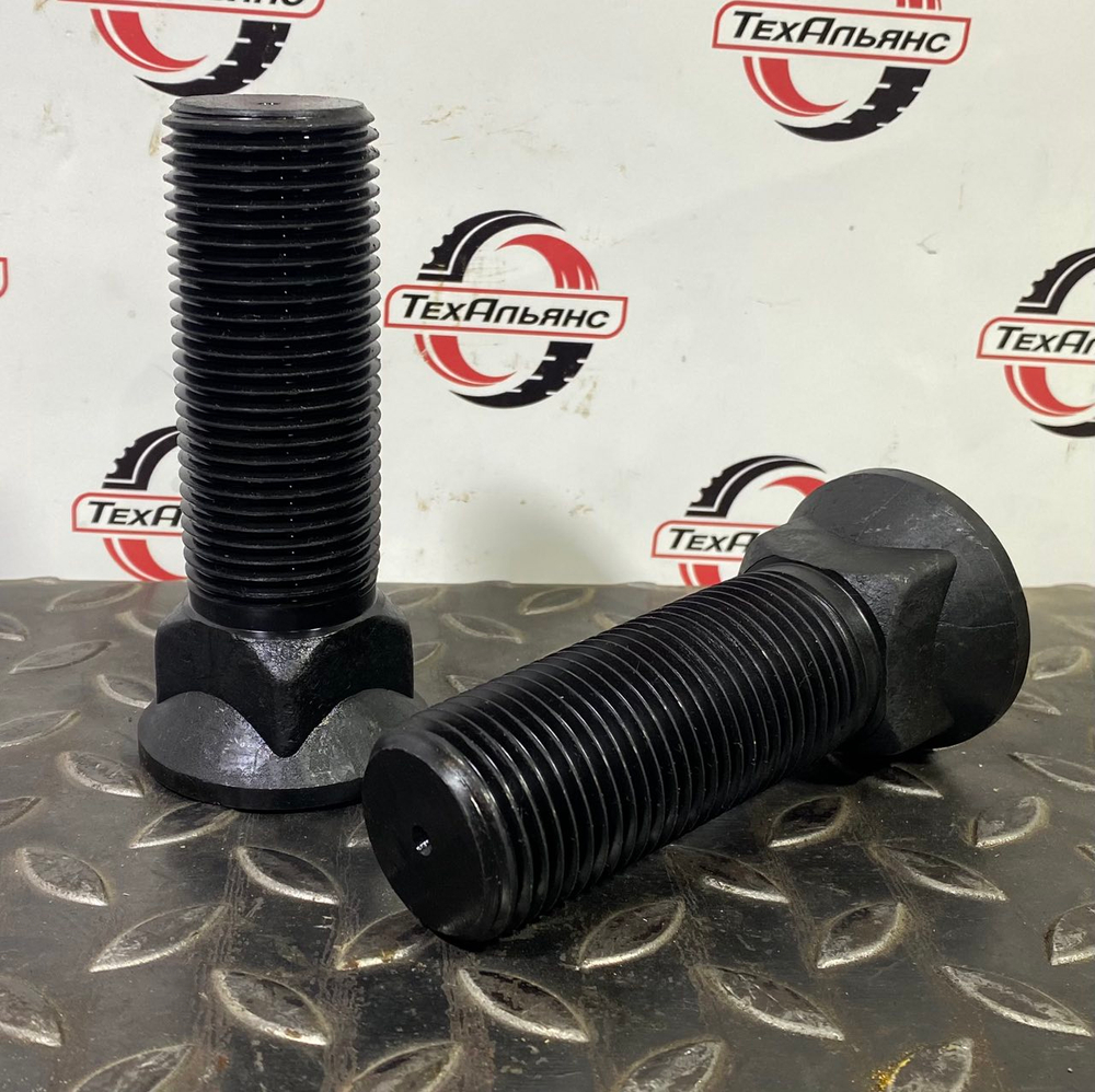 Болт потайной квадрат M36*3*116